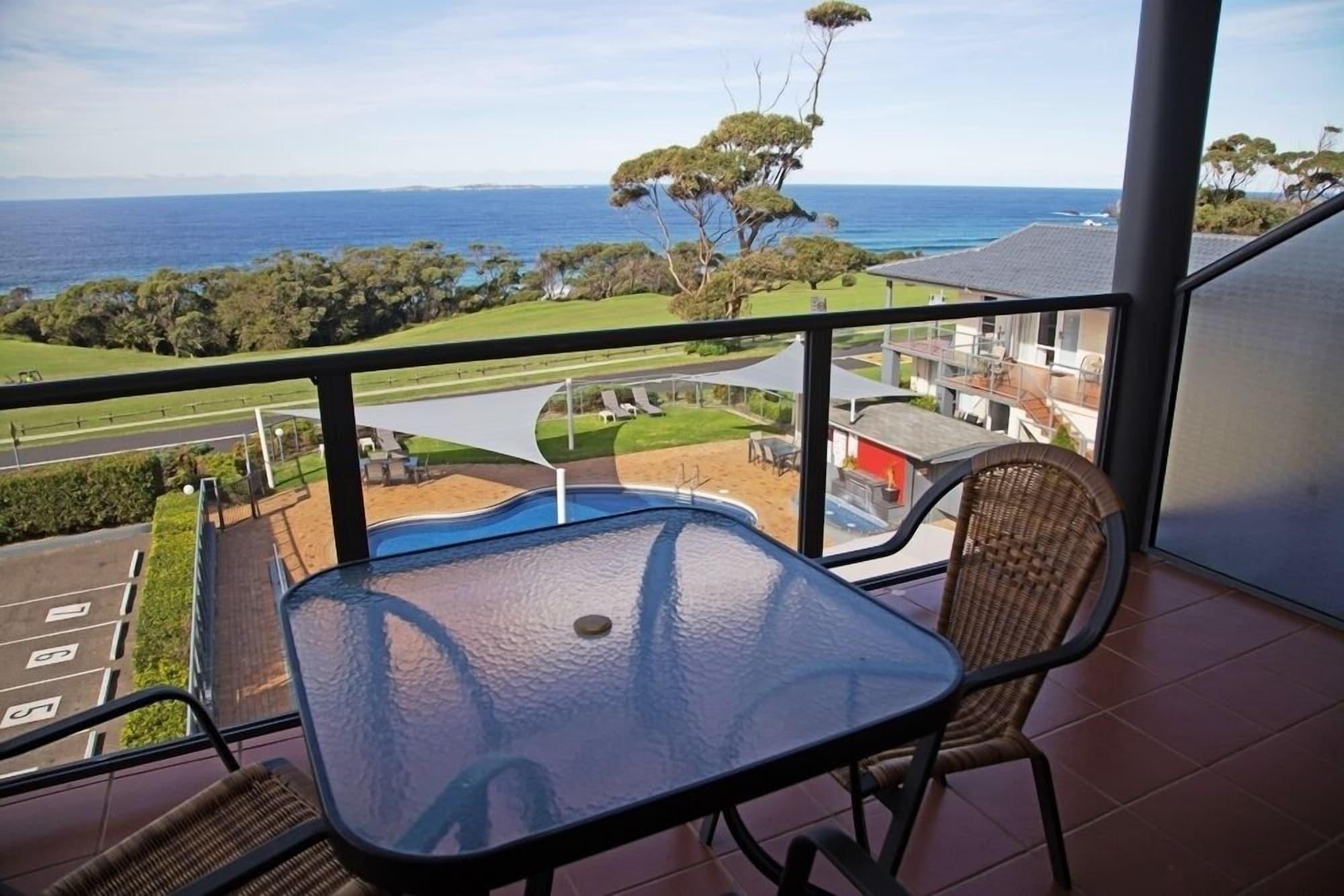 Amooran Oceanside Apartments And Motel Нарума Екстер'єр фото