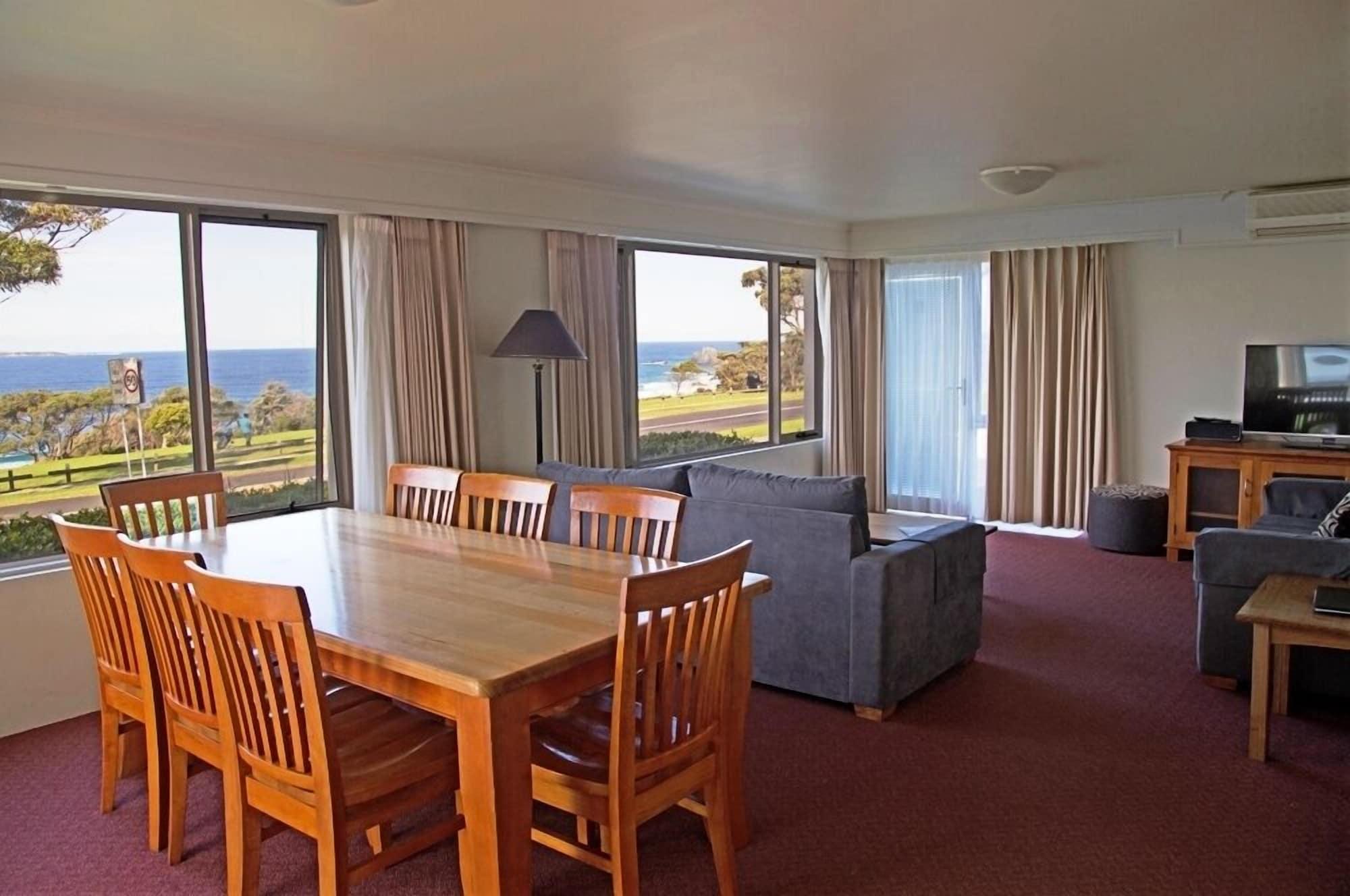 Amooran Oceanside Apartments And Motel Нарума Екстер'єр фото