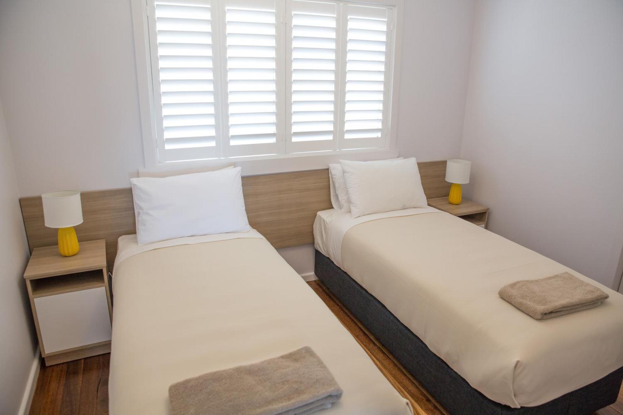 Amooran Oceanside Apartments And Motel Нарума Екстер'єр фото